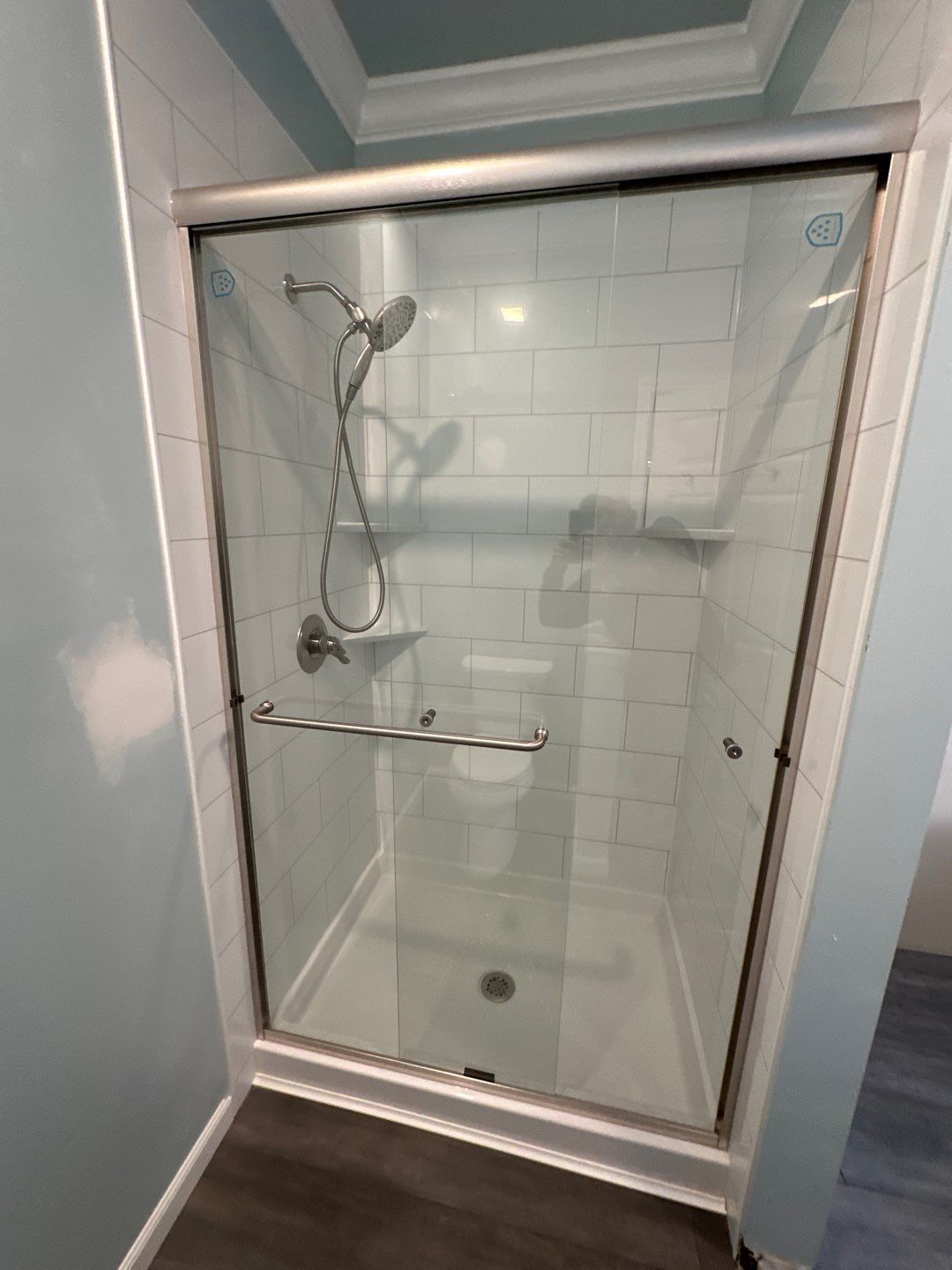Roeland Bathrooms Inc business image