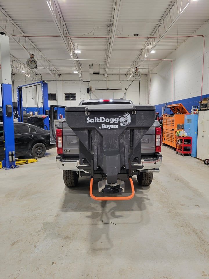 Oakville Plow Solutions business image