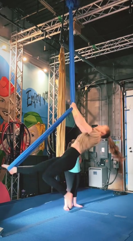 Flight Aerial & Pole Dance business image