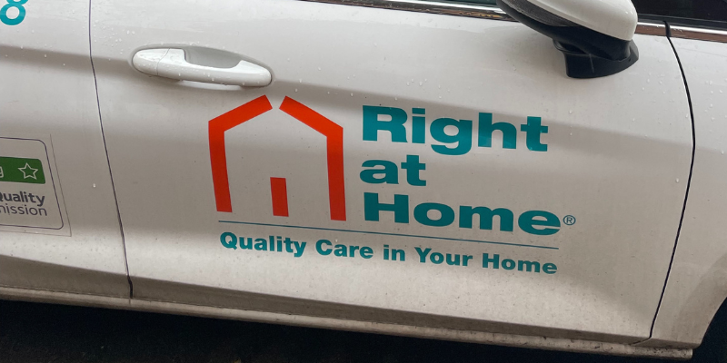 Right at Home Slough, Burnham and Farnham Common business image
